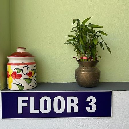 Chez Prabha Homestay Puducherry Buitenkant foto