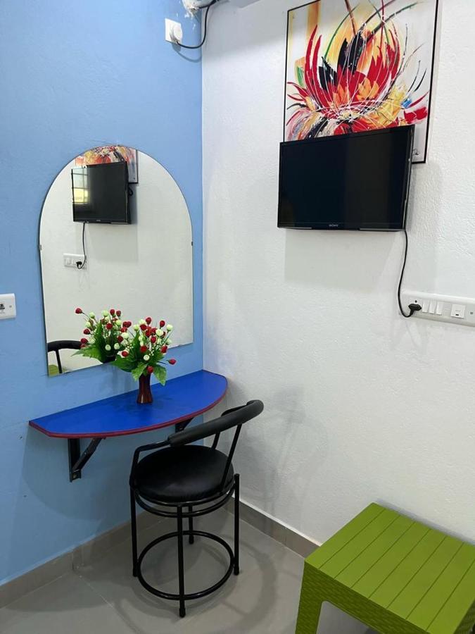 Chez Prabha Homestay Puducherry Buitenkant foto