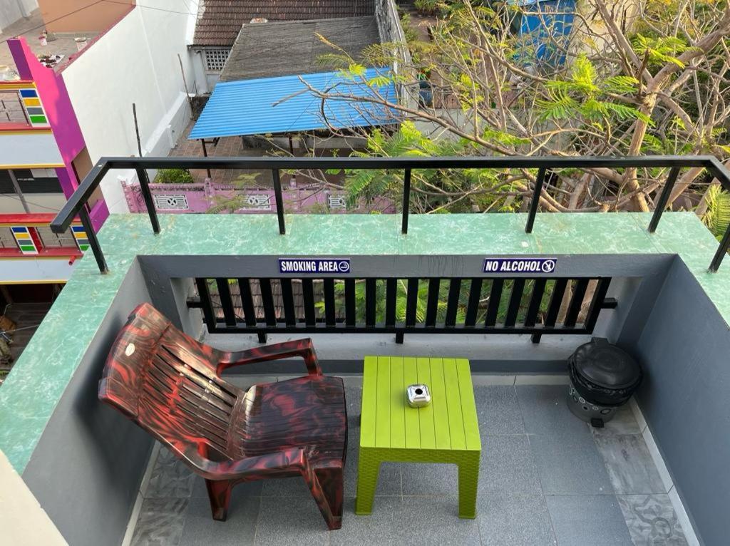 Chez Prabha Homestay Puducherry Buitenkant foto