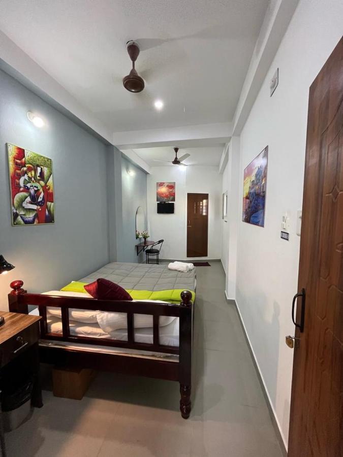 Chez Prabha Homestay Puducherry Buitenkant foto