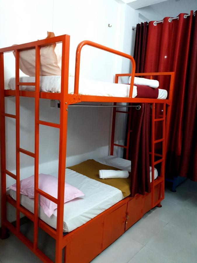 Chez Prabha Homestay Puducherry Buitenkant foto